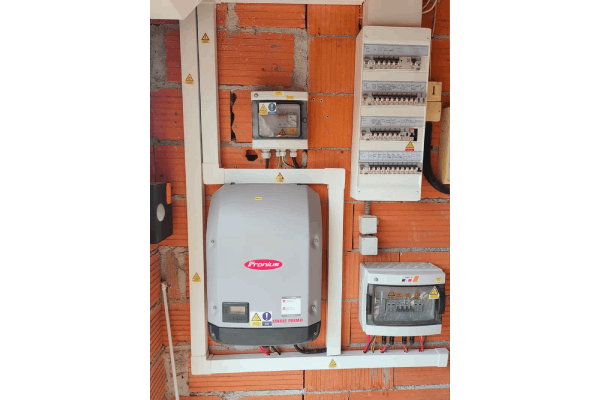 installation de panneaux photovoltaïques ou de borne de recharge toulouse